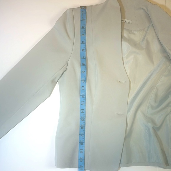 HELIOS - Picture 2 of 15